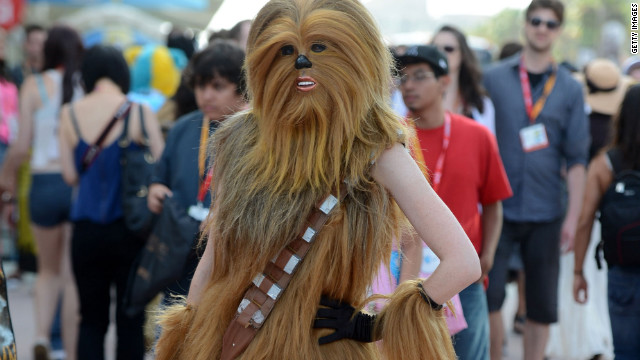 120725111104-comic-con-lady-chewbacca-female-story-top.jpg